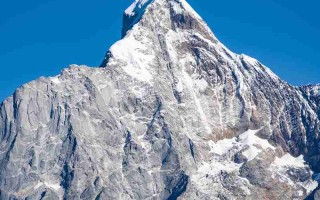 从金川到观音桥，这条被忽略的川西走廊，藏着甘孜更野的秋天