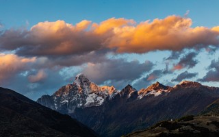 金川，不只有梨花！这条私藏线路，带你解锁高原更隐秘的秋日童话