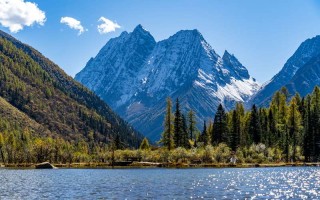 别再傻傻打官网电话了！解锁九寨沟隐藏玩法，这些内部渠道你可能真不知道